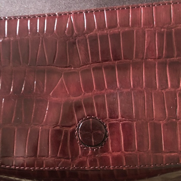 Kenneth Cole Alligator skin purse - Picture 6 of 7